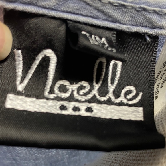 Noelle size s/m Blue Crochet lace neckline hem and sleeves 100% cotton - Picture 2 of 14